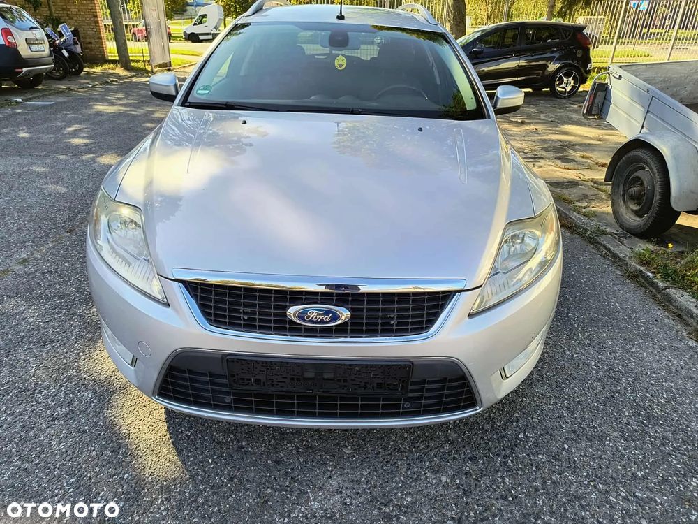 Ford Mondeo 1.6 Ghia - 2