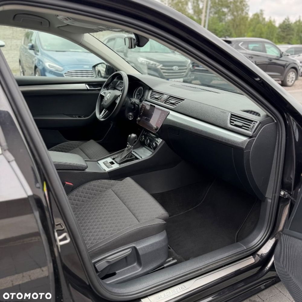 Skoda Superb - 25