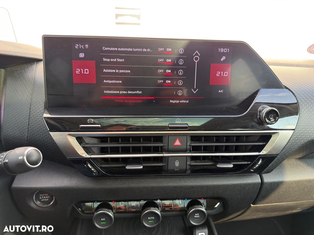 Citroën C4 PureTech 155 Stop&Start EAT8 SHINE - 11