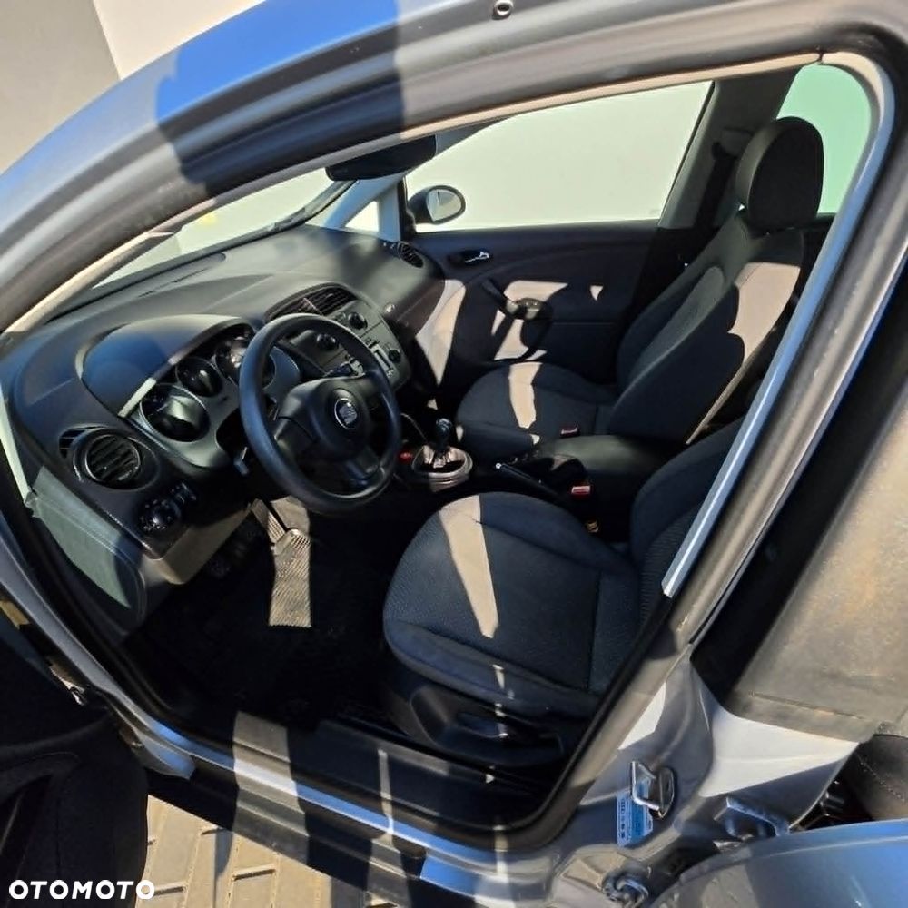 Seat Altea 1.6 Avila - 2