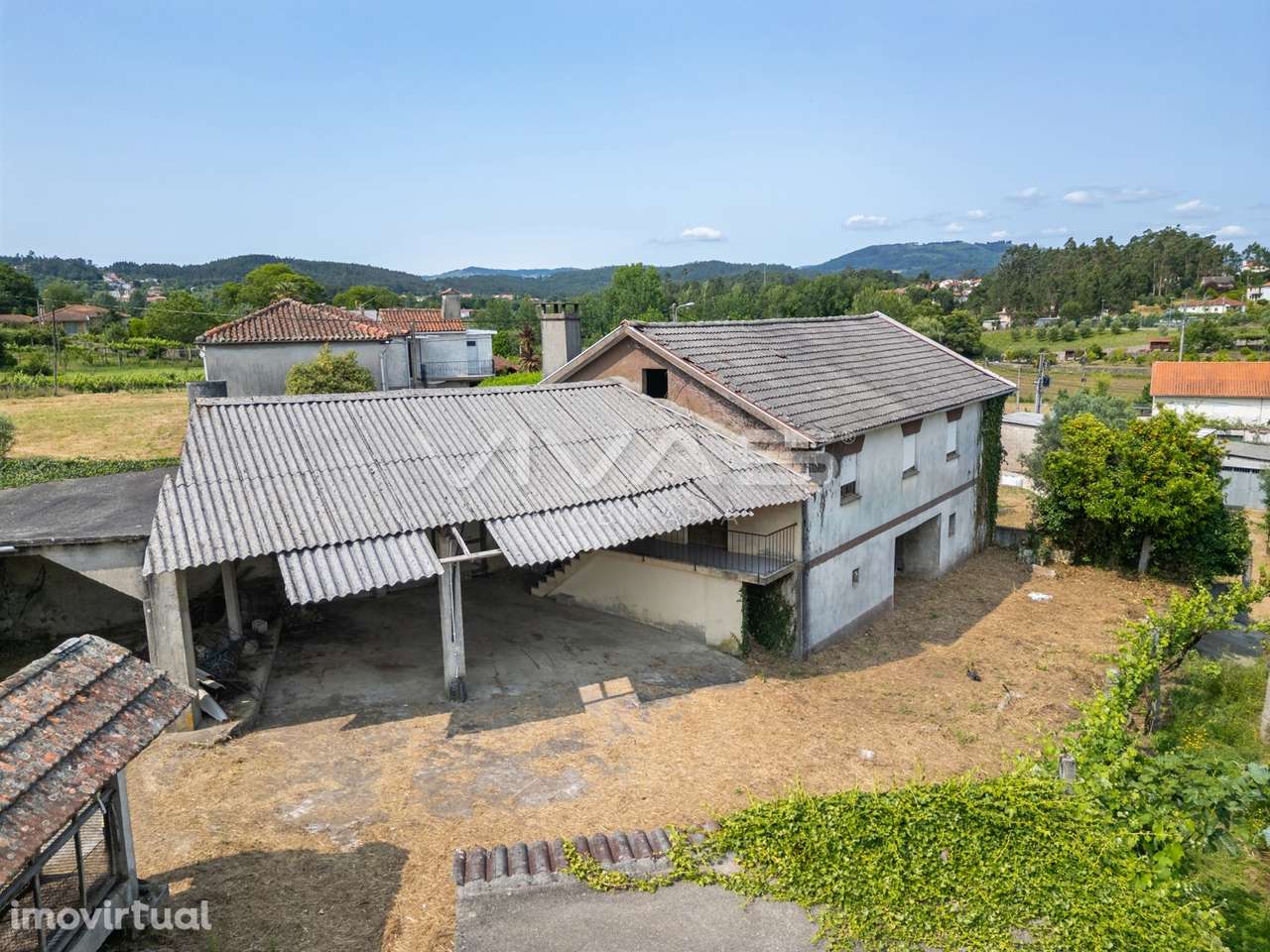 Moradia T4 Venda em Escariz (São Mamede) e Escariz (São Martinho),Vila - Grande imagem: 2/36