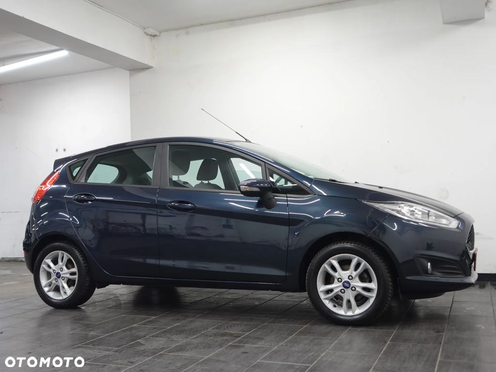 Ford Fiesta 1.0 Celebration - 11