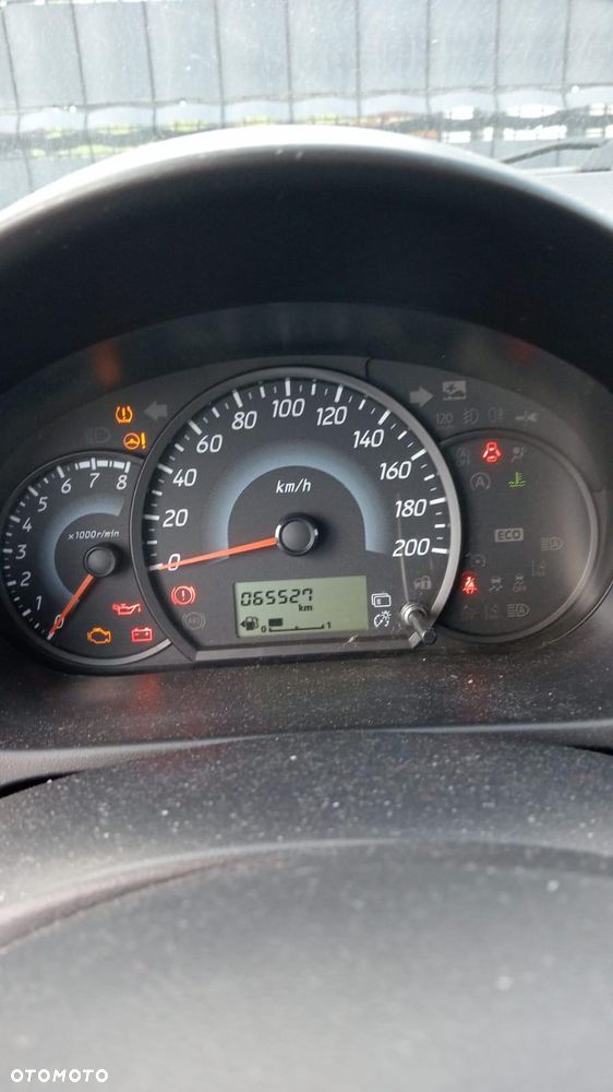 Mitsubishi Space Star 1.0 - 8