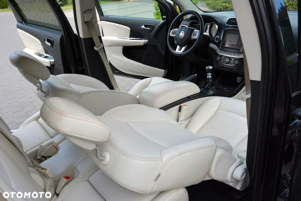 Fiat Freemont 2.0 Multijet Lounge - 21