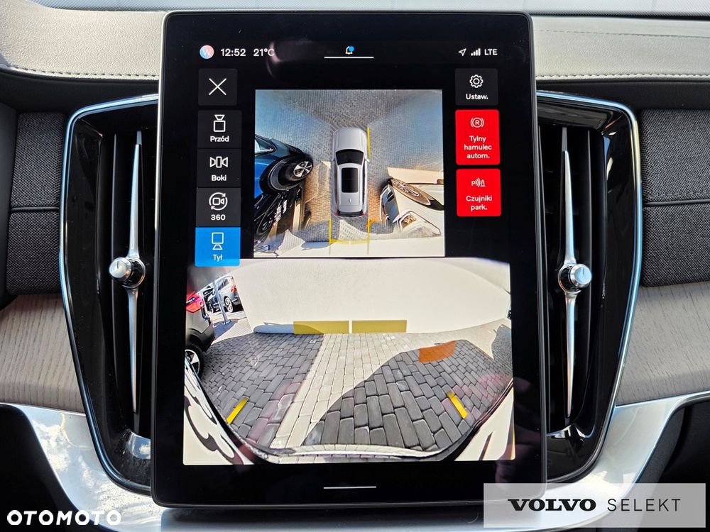 Volvo XC 90 - 32