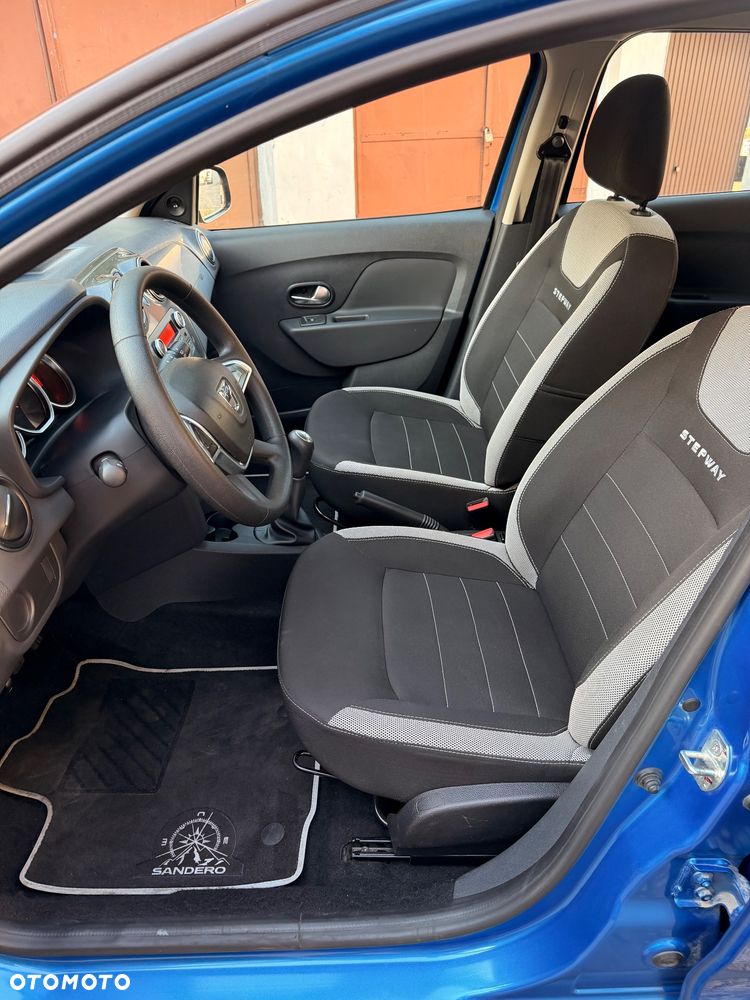 Dacia Sandero SCe 75 Acces - 10