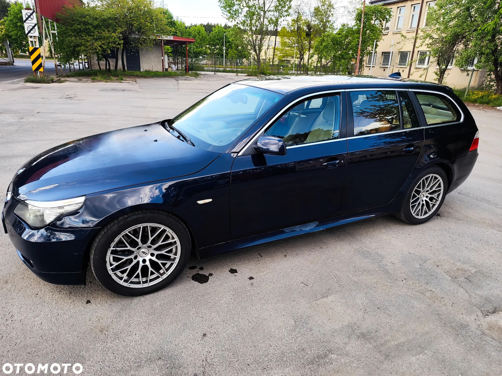 BMW Seria 5 530d Touring - 14