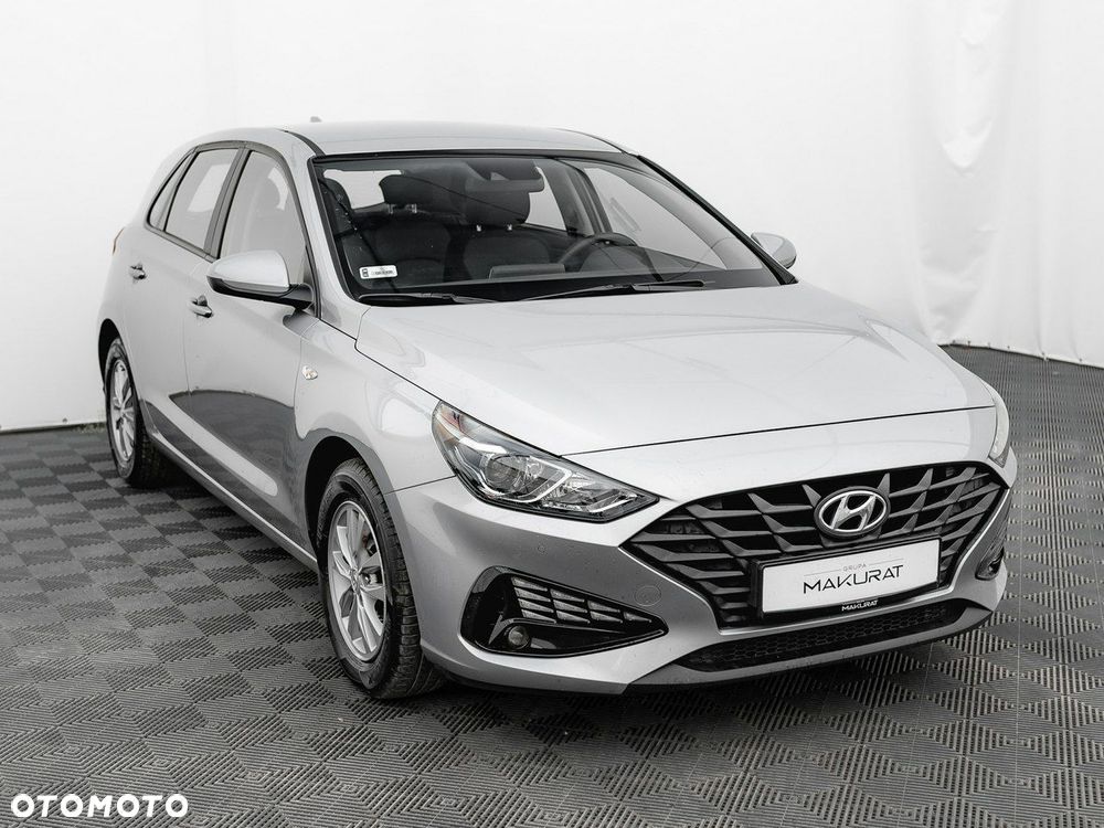 Hyundai i30 1.5 DPI Classic + - 4