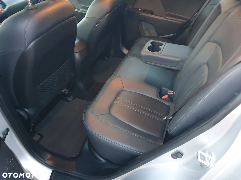 Kia Sportage 2.0 CRDI 184 AWD Platinum Edition - 12
