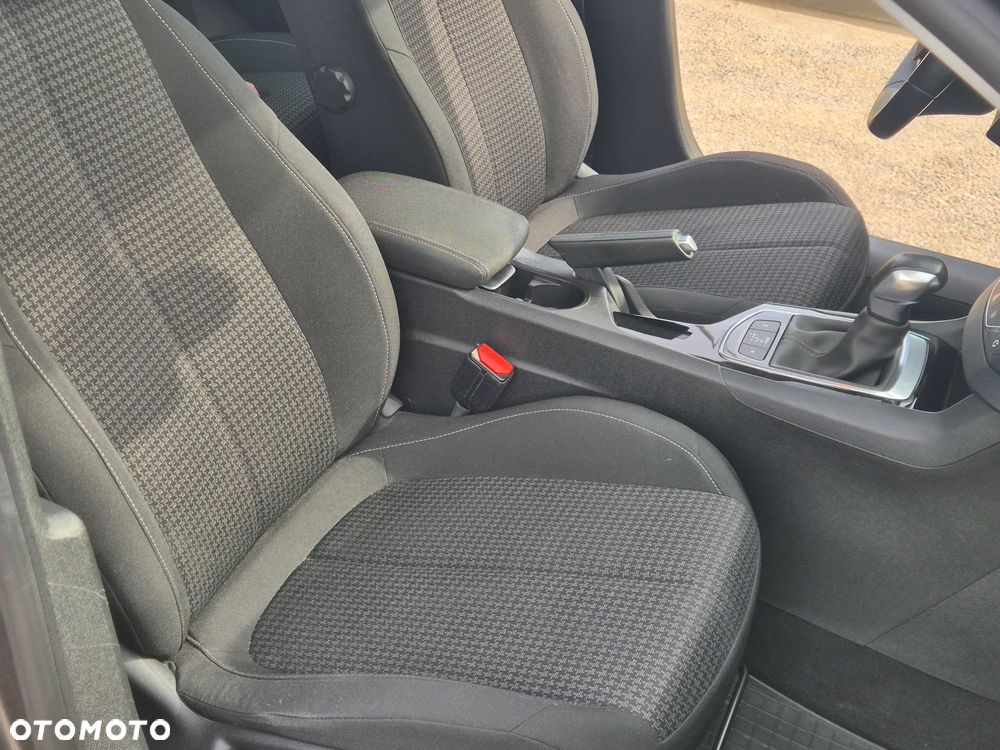 Peugeot 308 1.6 BlueHDi Active S&S EAT6 - 16