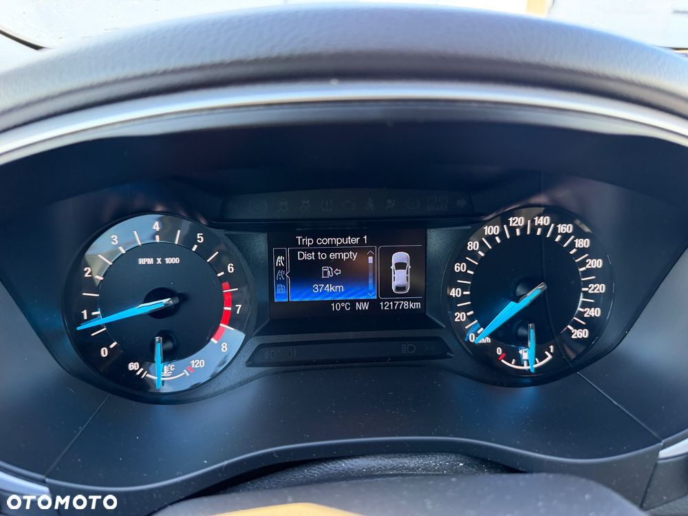 Ford Mondeo - 7