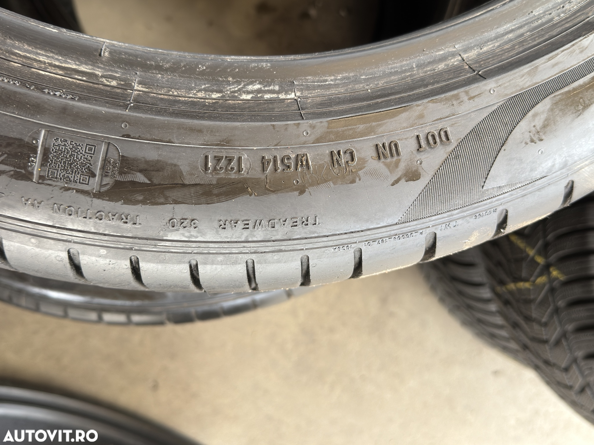 Vând set anvelope 275/40/21-315/35/21 Pirelli de vară cu runflat ca noi - 12