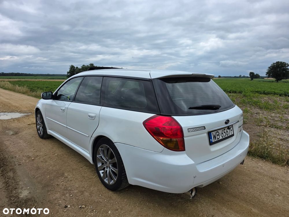 Subaru Legacy - 3