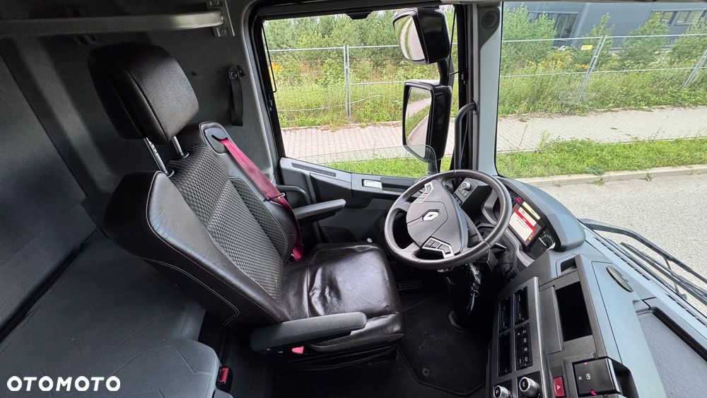 Renault T 520 Mega High Cab Skóra - 17