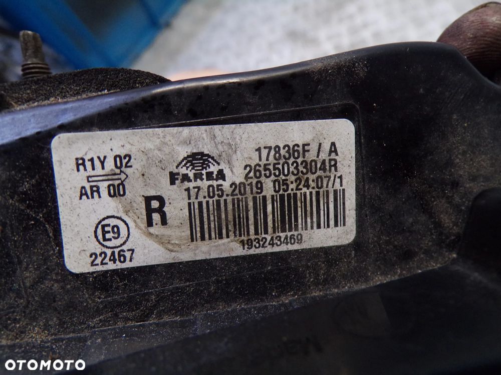 LAMPA PRAWY TYŁ RENAULT CLIO V 265557776R 265503304R - 3