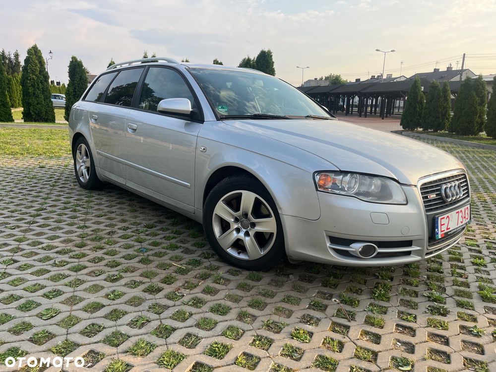 Audi A4 Avant - 1