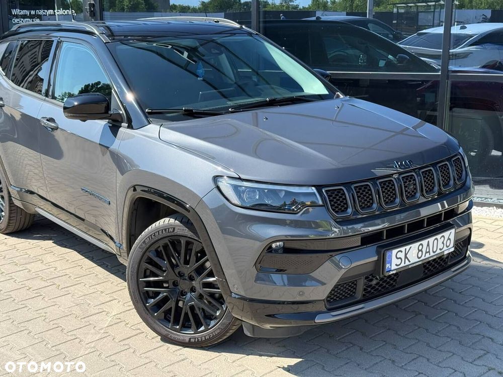 Jeep Compass - 8