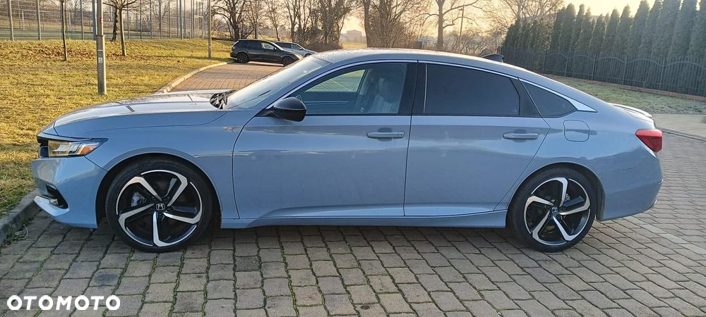 Honda Accord - 1
