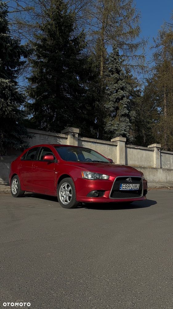 Mitsubishi Lancer - 1