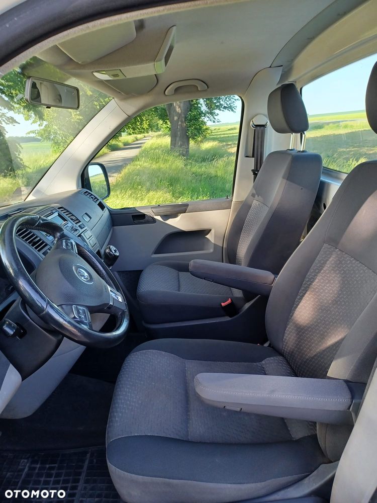 Volkswagen T5 - 15