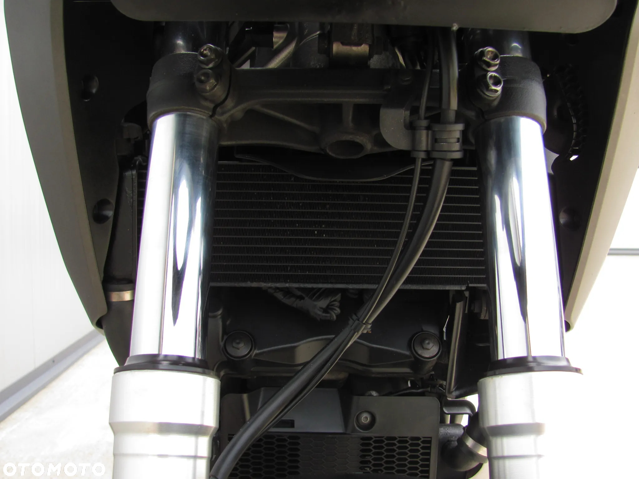 Honda VFR - 23