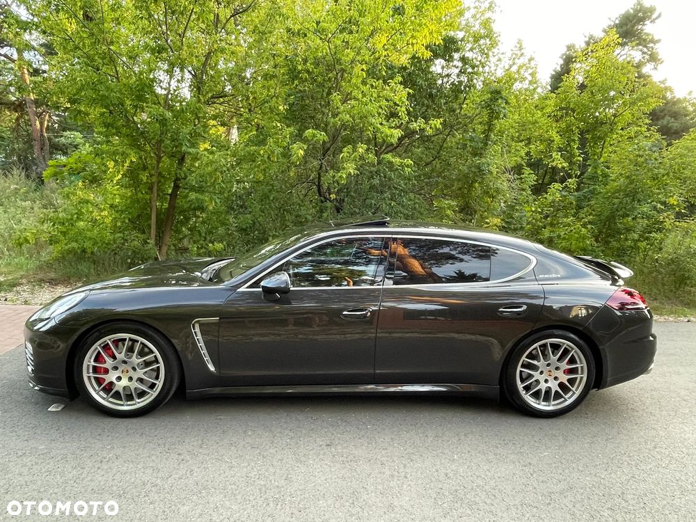 Porsche Panamera Turbo Executive PDK - 2