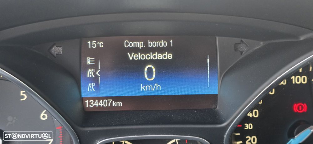 Ford Focus 1.0 EcoBoost Titanium - 14