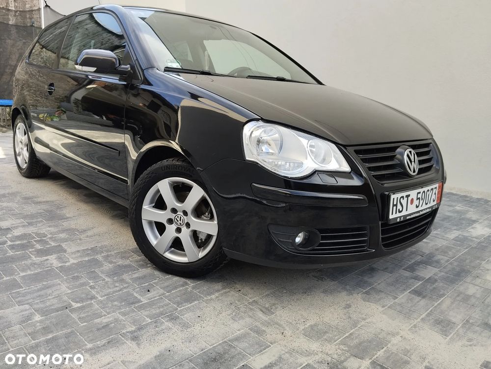 Volkswagen Polo - 2