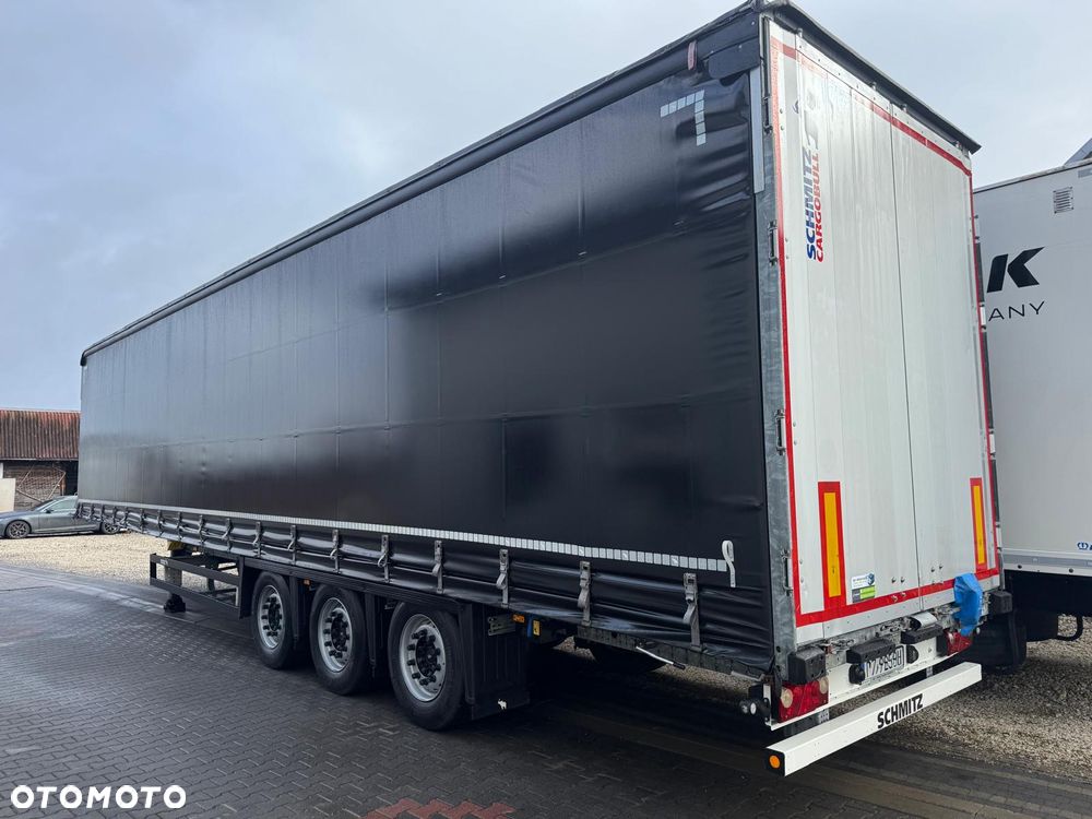 Schmitz Cargobull VARIOS- naczepa typu standard lub mega Dach podnoszony regulowany 10 sztuk Sprzedam. Koła 385/55R22,5 - 2