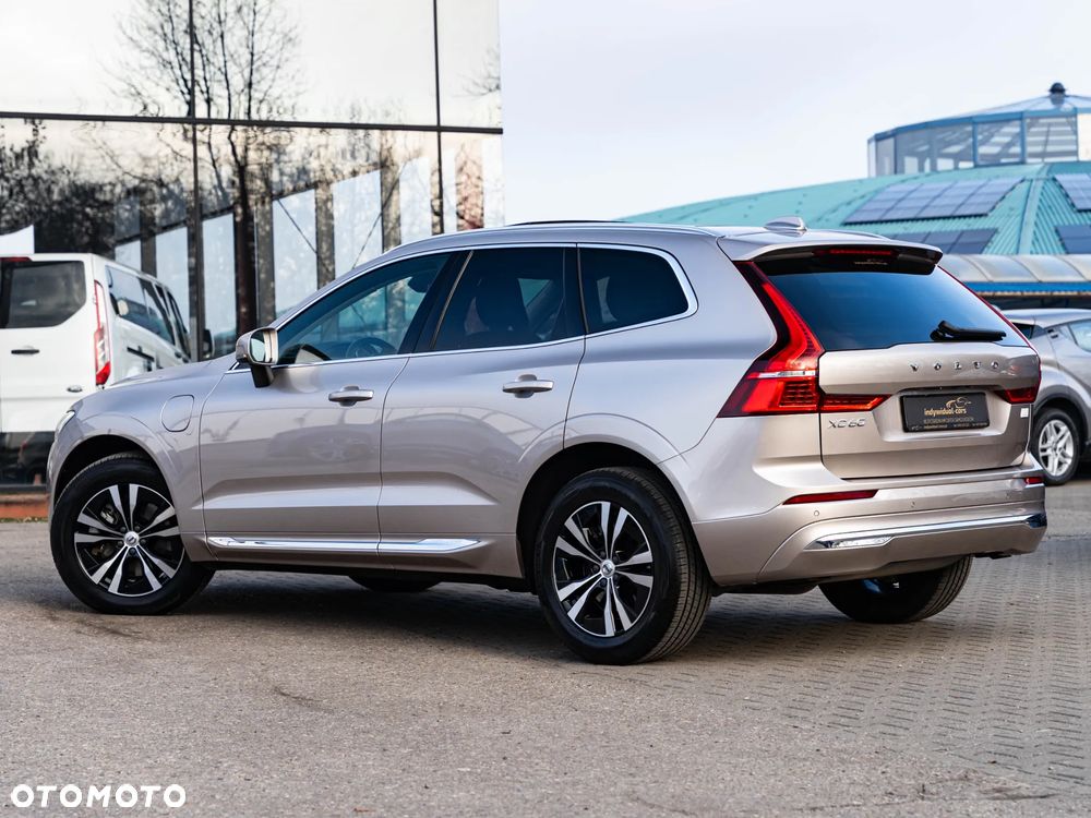 Volvo XC 60 T6 AWD Recharge Geartronic Inscription Expression - 10