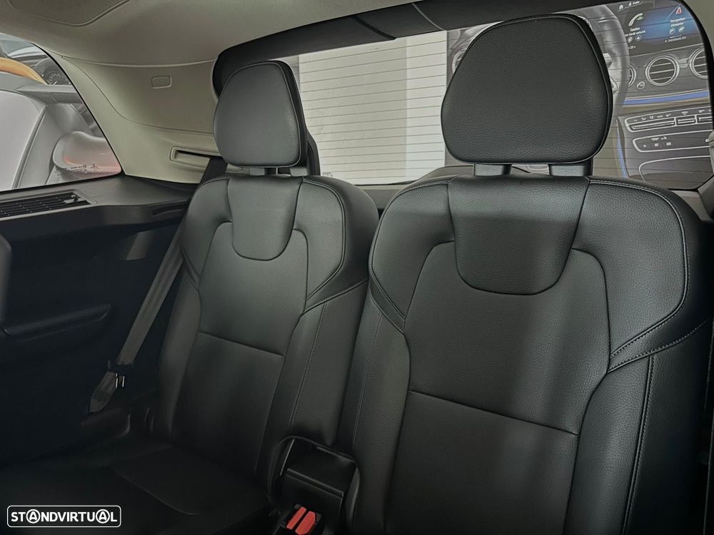 Volvo XC 90 2.0 D4 Momentum - 20
