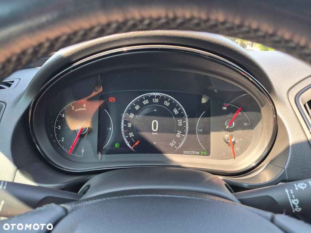 Opel Insignia 2.0 CDTI Cosmo S&S - 30