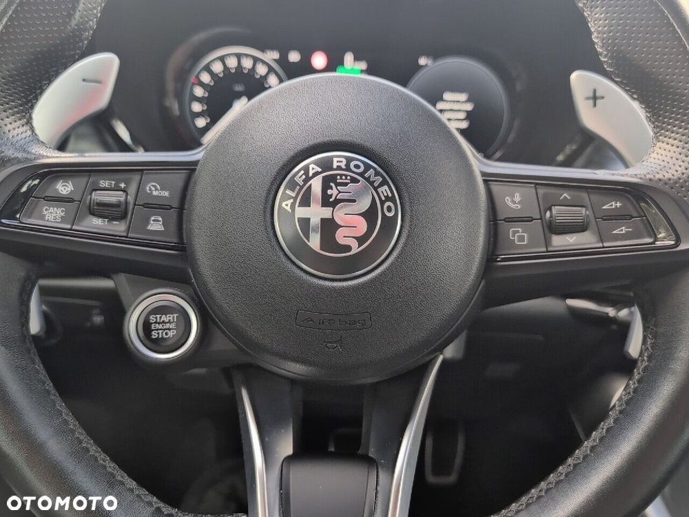 Alfa Romeo Tonale 1.3 PHEV Q4 Veloce - 18