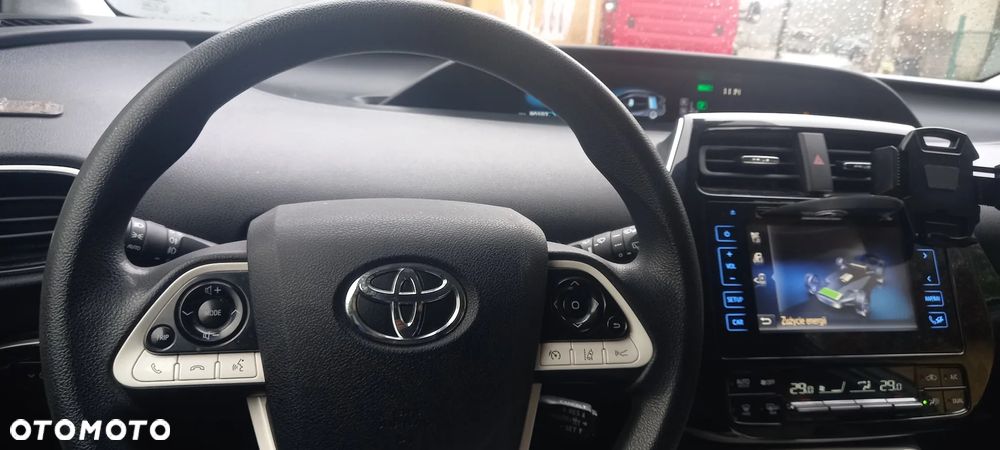 Toyota Prius - 17