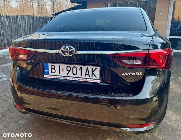 Toyota Avensis 1.8 Premium - 4