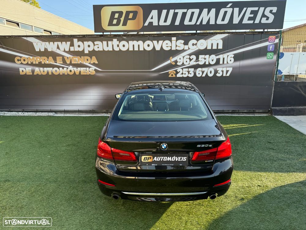 BMW 530 e iPerformance Line Luxury - 24