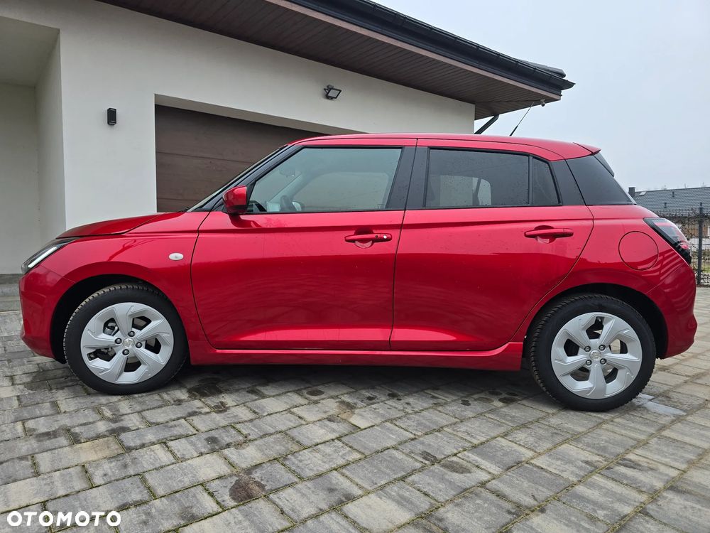 Suzuki Swift 1.2 Dualjet SHVS Premium Plus - 2