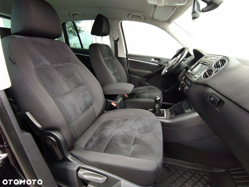 Volkswagen Tiguan - 14