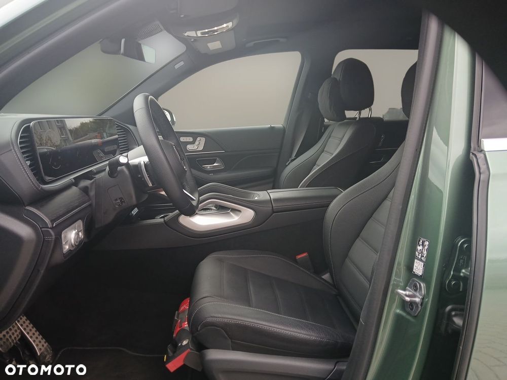 Mercedes-Benz GLS - 14