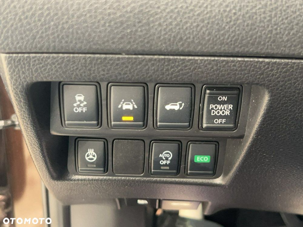 Nissan X-Trail 1.3 DIG-T Tekna 2WD DCT - 26