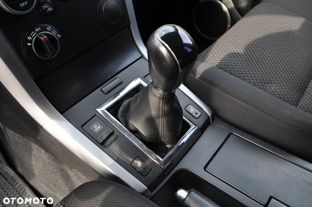 Suzuki Grand Vitara 2.0 Comfort - 18