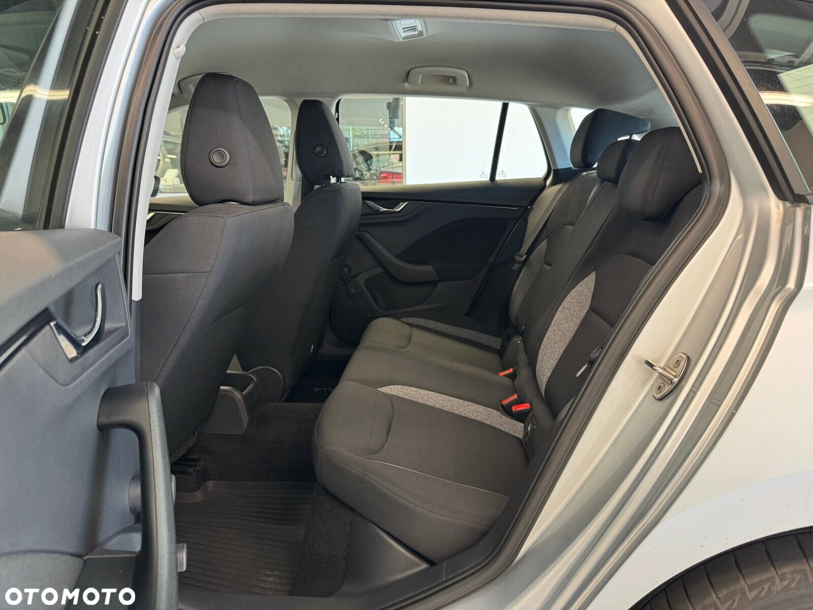 Skoda Scala 1.0 TSI Active - 8