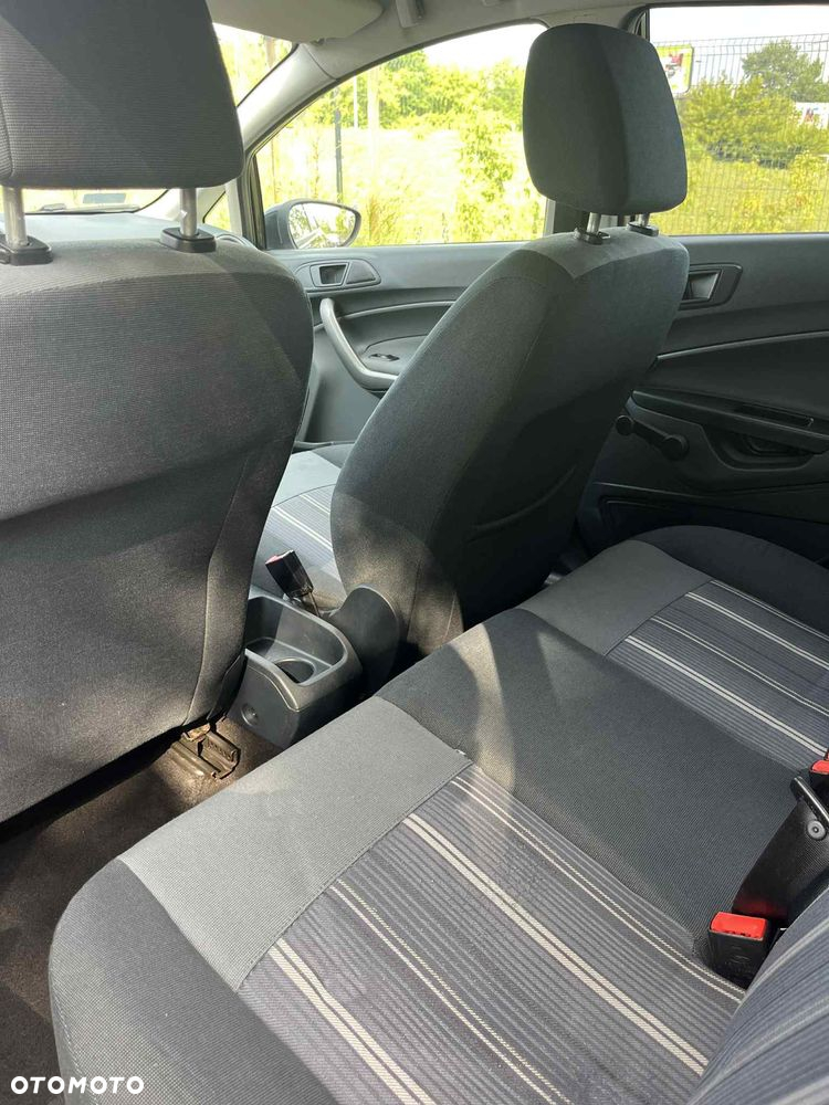 Ford Fiesta - 19