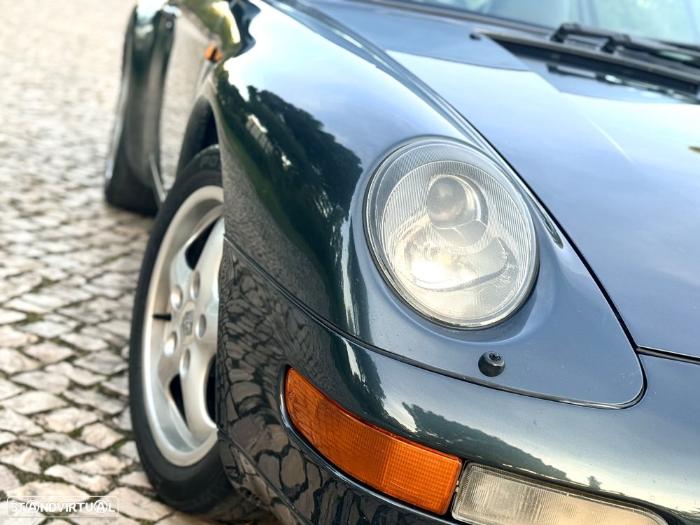 Porsche 911 (993) - 13