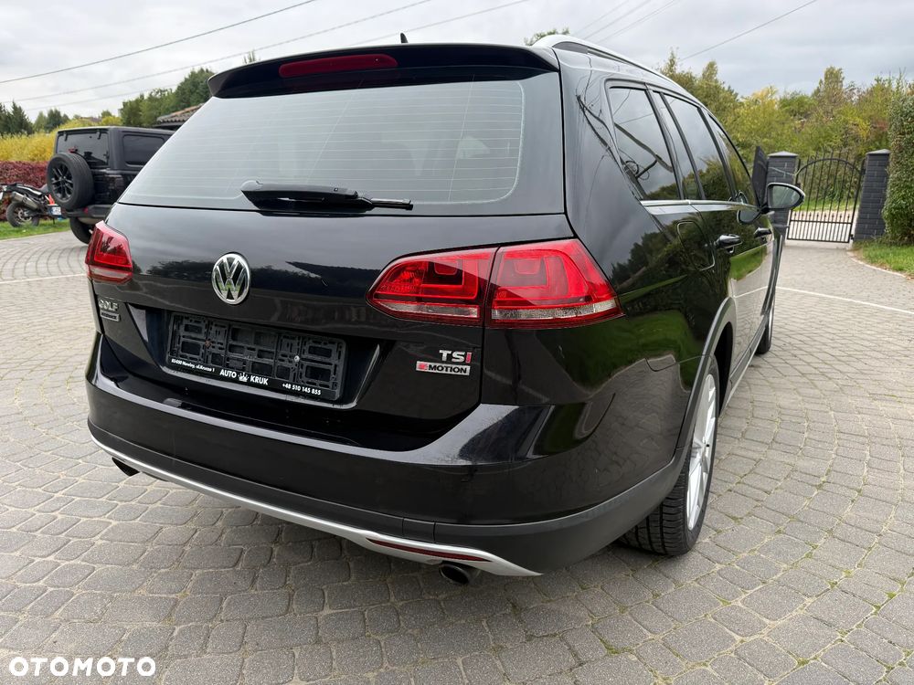 Volkswagen Golf - 11