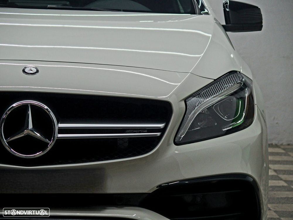 Mercedes-Benz A 45 AMG 4-Matic - 16
