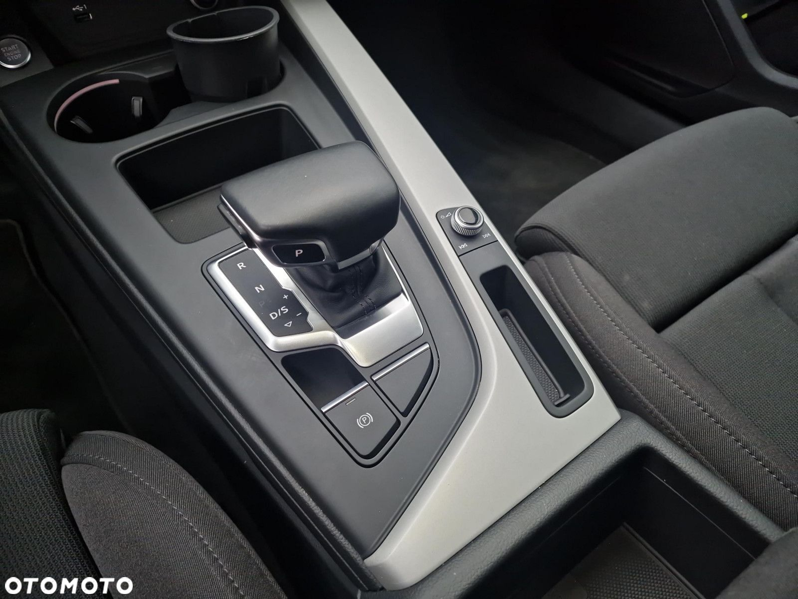 Audi A4 35 TFSI S tronic - 15