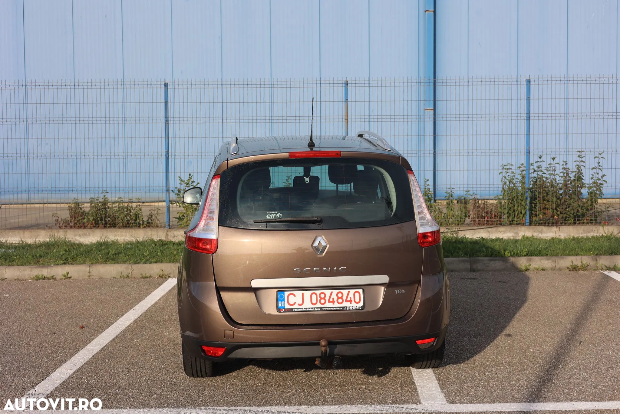 Renault Grand Scenic ENERGY TCe 115 S&S Authentique - 8