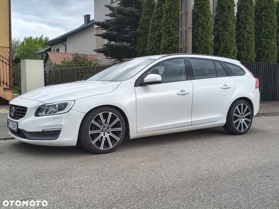 Volvo V60 - 1