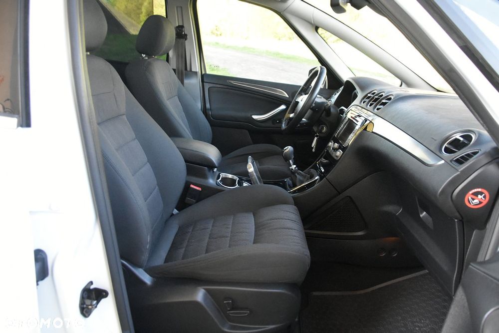 Ford S-Max 2.0 TDCi Titanium - 30